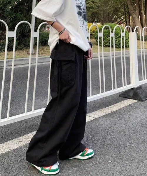 meJane（ミージェーン）の「ARMYカーゴビブパンツ（カーゴパンツ・レディース・ブラック/ベージュ/カーキ・S/M）」の10枚目の写真