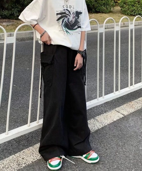 meJane（ミージェーン）の「ARMYカーゴビブパンツ（カーゴパンツ・レディース・ブラック/ベージュ/カーキ・S/M）」の12枚目の写真