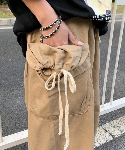 meJane（ミージェーン）の「ARMYカーゴビブパンツ（カーゴパンツ・レディース・ブラック/ベージュ/カーキ・S/M）」の21枚目の写真