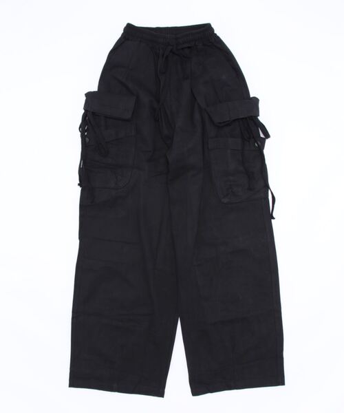 meJane（ミージェーン）の「ARMYカーゴビブパンツ（カーゴパンツ・レディース・ブラック/ベージュ/カーキ・S/M）」の4枚目の写真