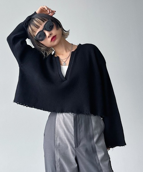 PAGEBOY(ページボーイ)の「CORE / ダメージワッフルトップス(Tシャツ/カットソー・レディース・ブラック/オフホワイト・FREE)」の3枚目の写真