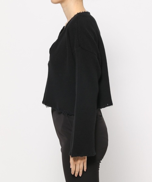 PAGEBOY(ページボーイ)の「CORE / ダメージワッフルトップス(Tシャツ/カットソー・レディース・ブラック/オフホワイト・FREE)」の11枚目の写真