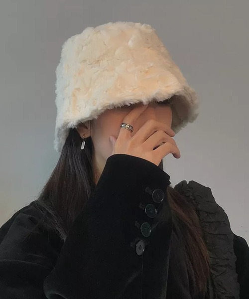 Auntie Rosa(アンティローザ)の「シンプルファーハット(ハット・レディース・ホワイト/ブラック/ベージュ・FREE)」の5枚目の写真