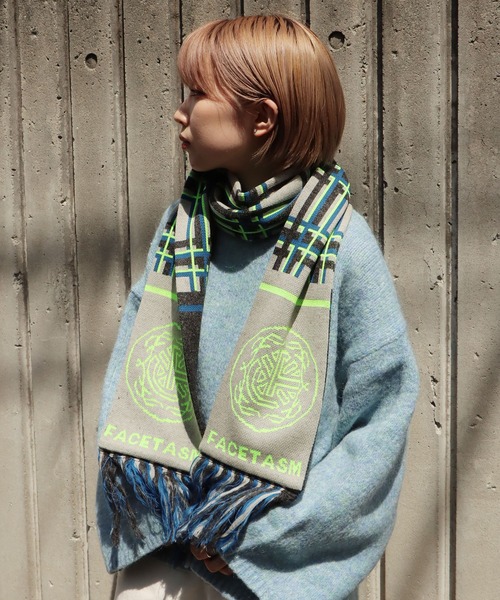 FACETASM（ファセッタズム）の「FACETASM/ファセッタズム EMBLEM SOCCER MUFFLER マフラー（マフラー・メンズ・ライトグレー/ブラック/チャコール・ONE SIZE）」の11枚目の写真