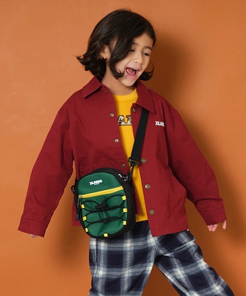 XLARGE KIDS（エクストララージキッズ）の「【WEB限定】配色ショルダーバック（ショルダーバッグ・キッズ・イエロー/レッド/グリーン・FREE）」の2枚目の写真