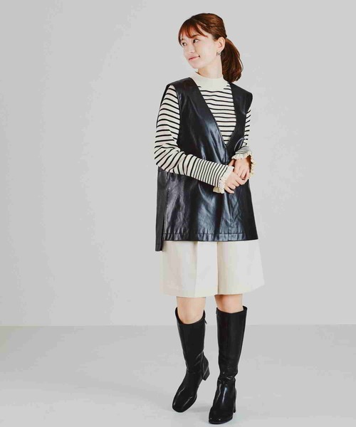 acro（アクロ）の「フェイクレザーベスト/AC2310（ベスト・レディース・アイボリー/ブラック・ﾌﾘ-）」の6枚目の写真