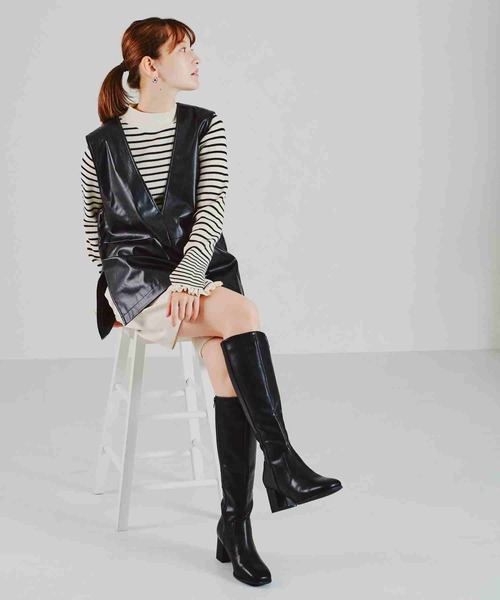 acro（アクロ）の「フェイクレザーベスト/AC2310（ベスト・レディース・アイボリー/ブラック・ﾌﾘ-）」の13枚目の写真