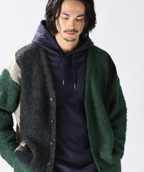 niko and...（ニコアンド）の「ブークレアソートニットVネックカーディガン（Tシャツ/カットソー・メンズ・ベージュ/チャコール/グリーン・MEDIUM/LARGE）」の10枚目の写真