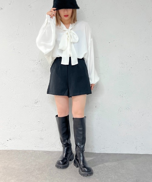 apres jour mignon（アプレジュールミニョン）の「ボウタイチュニック【ZOZOTOWN限定アイテム】（シャツ/ブラウス・レディース・オフホワイト/ブラック/アイボリー・フリー/X-LARGE）」の11枚目の写真