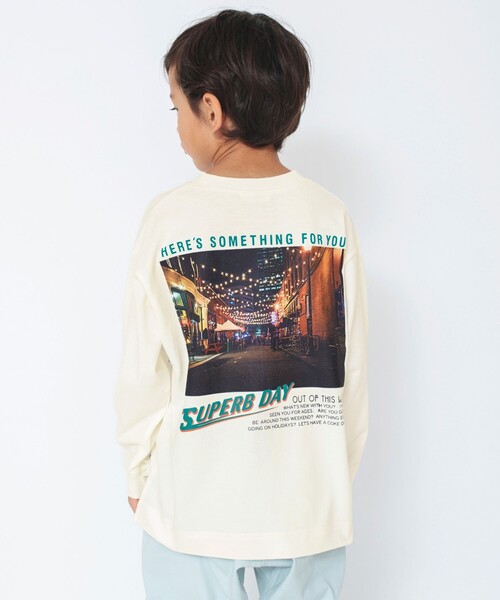 BRANSHES（ブランシェス）の「【アソート】グラフィック長袖Tシャツ_ロンT（Tシャツ/カットソー・キッズ・ベージュ/ライトベージュ/チャコールグレー/アイボリー/サックスブルー/エメラルド/オフホワイト/ブラック/カラフル/コバルトブルー・100/110/130/140/150/90/120/160）」の3枚目の写真