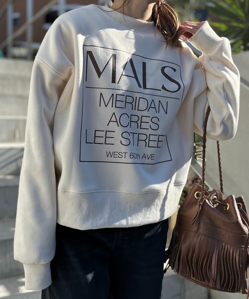 mi via loca(ミヴィアロカ)の「ビッグパールボタン 2WAY 枠ロゴ ボアスウェットカーディガン(スウェット・レディース・キナリ/スミクロ/ラベンダー・FREE)」の18枚目の写真