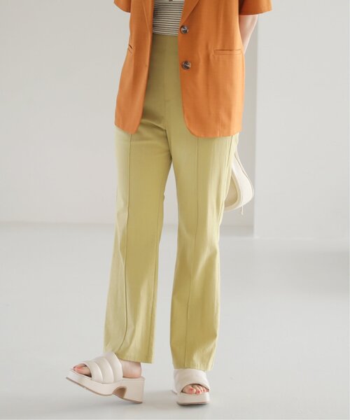 RAY CASSIN（レイカズン）の「S/M/L展開　リネンライクリラックスセミフレアパンツ（スラックス・レディース・ブラック/サックスブルー/ブラウン/ライトカーキ/ベージュ・SMALL/MEDIUM/LARGE）」の4枚目の写真