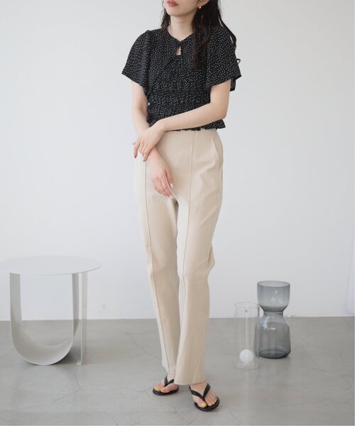 RAY CASSIN（レイカズン）の「S/M/L展開　リネンライクリラックスセミフレアパンツ（スラックス・レディース・ブラック/サックスブルー/ブラウン/ライトカーキ/ベージュ・SMALL/MEDIUM/LARGE）」の14枚目の写真