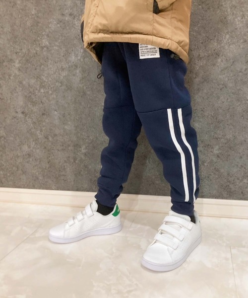 THE CASUAL（カジュアル）の「裏起毛　ラインテックパンツ（その他パンツ・キッズ・杢グレー/グレー系/ネイビー系/ブラック/グレー系1/ベージュ系/ネイビー/ベージュ/チャコール/ブラック系・130cm/140cm/150cm/160cm/110cm/120cm）」の10枚目の写真