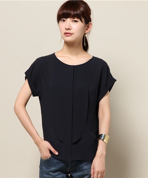 ELFORBR（エルフォーブル）の「ジョーゼット半袖ノーカラーブラウス（シャツ/ブラウス・レディース・ホワイト/ネイビー・38）」の2枚目の写真