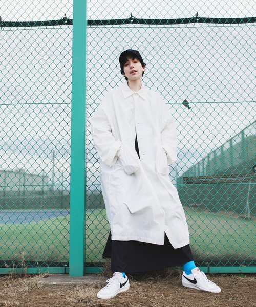 forksy.（フォルクシー）の「【forksy.】ナイロンステンカラーロングコート（ステンカラーコート・レディース・チャコール/ホワイト/グリーン・FREE）」の11枚目の写真