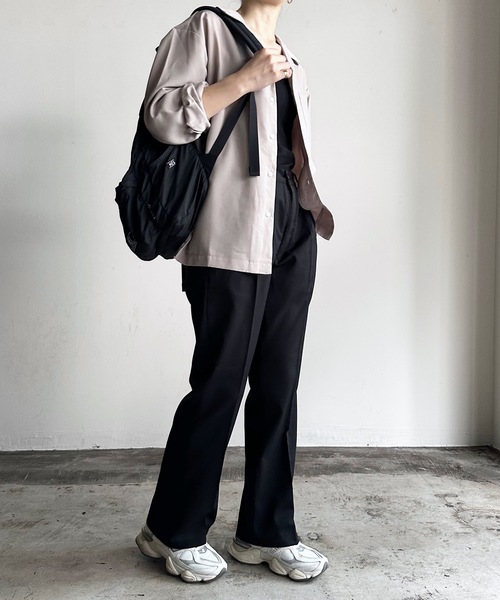COMMON WARE(コモンウェアー)の「COMMONWARE:PE オープンカラーシャツ L/S(シャツ/ブラウス・レディース・オフホワイト/サックスブルー/グレイッシュベージュ/グリーン/モカ/ブラック・L/XL/M)」の21枚目の写真