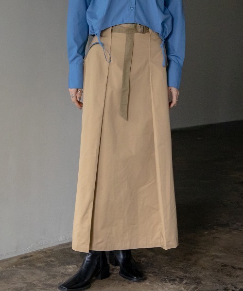 VACANCY（ヴァカンシー）の「配色ベルトコットンツイルスカート（スカート・レディース・ベージュ/チャコールグレー・FREE）」の15枚目の写真