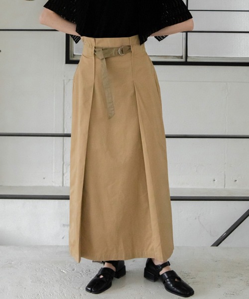 VACANCY（ヴァカンシー）の「配色ベルトコットンツイルスカート（スカート・レディース・ベージュ/チャコールグレー・FREE）」の9枚目の写真