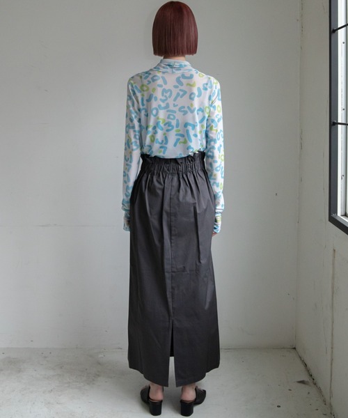 VACANCY（ヴァカンシー）の「配色ベルトコットンツイルスカート（スカート・レディース・ベージュ/チャコールグレー・FREE）」の7枚目の写真