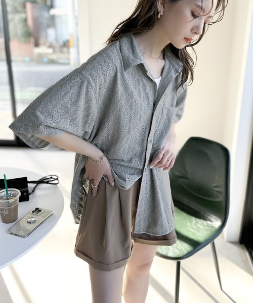 Java（ジャバ）の「《JaVaジャバ コラボ》夏っぽ抜け感たっぷり。格子柄レースオーバーサイズシャツ（シャツ/ブラウス・レディース・ライトベージュ/ブルー/ブラック/ライトグレー・LARGE/X-LARGE/MEDIUM/SMALL）」の15枚目の写真