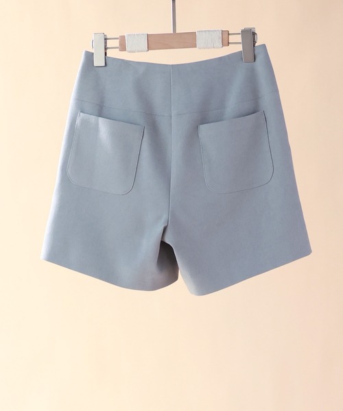 SAISON DE PAPILLON(セゾンドパピヨン)の「ツイル織ハイウエストショートパンツ(その他パンツ・レディース・ブルーグレー/ブラック/ピンク・S/M/L)」の5枚目の写真