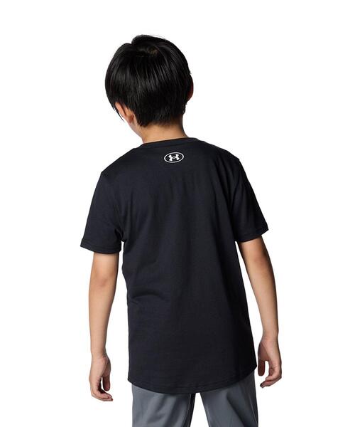 UNDER ARMOUR(アンダーアーマー)の「UAスポーツスタイル ロゴ ショートスリーブTシャツ(トレーニング/KIDS)(Tシャツ/カットソー・キッズ・ブラック・120cm/130cm/140cm/160cm/150cm)」の2枚目の写真