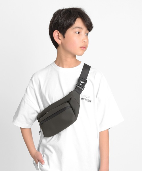 GLAZOS(グラソス)の「ミニボディバッグ(ボディバッグ/ウエストポーチ・キッズ・ブラック/ネイビー/カーキ/グレー・フリー)」の3枚目の写真