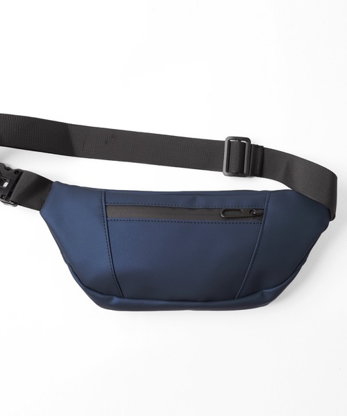 GLAZOS(グラソス)の「ミニボディバッグ(ボディバッグ/ウエストポーチ・キッズ・ブラック/ネイビー/カーキ/グレー・フリー)」の15枚目の写真