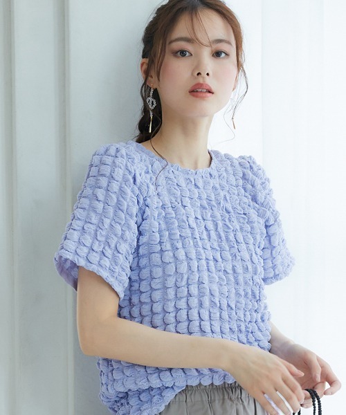 miclat（ミクラ）の「大きいサイズ　ポコポコカットソートップス　miclat（Tシャツ/カットソー・レディース・ラベンダー/ブラック/イエロー系・L/LL/3L/4L/5L）」の2枚目の写真