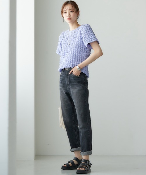 miclat（ミクラ）の「大きいサイズ　ポコポコカットソートップス　miclat（Tシャツ/カットソー・レディース・ラベンダー/ブラック/イエロー系・L/LL/3L/4L/5L）」の4枚目の写真