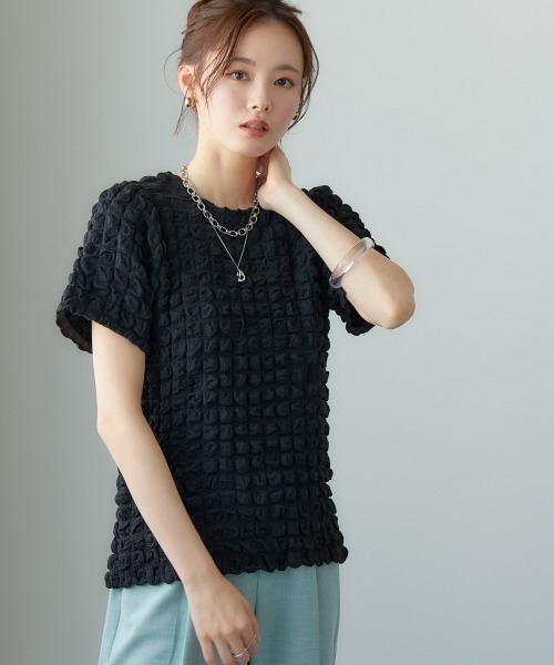 miclat（ミクラ）の「大きいサイズ　ポコポコカットソートップス　miclat（Tシャツ/カットソー・レディース・ラベンダー/ブラック/イエロー系・L/LL/3L/4L/5L）」の6枚目の写真