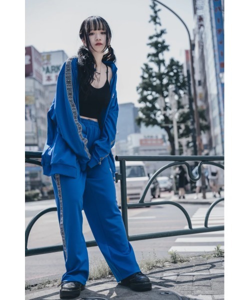 L.H.P(エルエイチピー)の「gibous/ギボス/コラボジャージパンツ(その他パンツ・レディース・パープル/ホワイト・L/M)」の11枚目の写真