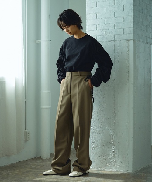 abor o-t-l(アボアオーティーエル)の「シャーリングロングスリーブT-シャツ(Tシャツ/カットソー・レディース・ブラック/ブラウン/オフホワイト・FREE)」の10枚目の写真