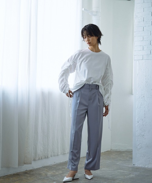 abor o-t-l(アボアオーティーエル)の「シャーリングロングスリーブT-シャツ(Tシャツ/カットソー・レディース・ブラック/ブラウン/オフホワイト・FREE)」の4枚目の写真