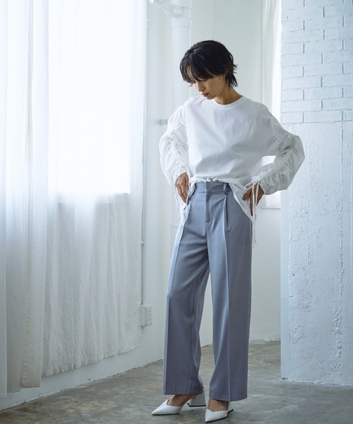 abor o-t-l(アボアオーティーエル)の「シャーリングロングスリーブT-シャツ(Tシャツ/カットソー・レディース・ブラック/ブラウン/オフホワイト・FREE)」の5枚目の写真