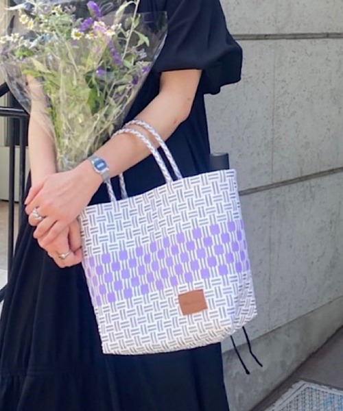 Kastane(カスタネ)の「【A4対応】ベトナムカゴBAG(かごバッグ・レディース・ライトグレー/イエロー/オレンジ/パープル系その他/グレー系その他/グリーン系その他・FREE)」の4枚目の写真