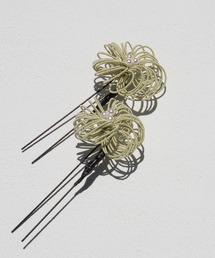 ゆかた館グレース（ユカタカングレース）の「髪飾り　水引き 菊2本セット（和装小物）」