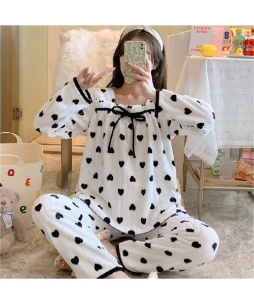 おしゃれスタ（オシャレスタ）の「モコモコ長袖ルームウェア（ルームウェア/パジャマ・レディース・ホワイト系3/グレー系2/グレー系1/ピンク系1/ホワイト系1/ホワイト系5/ホワイト系2/ピンク系2/グレー系3/サックスブルー/ブルー/ピンク系3・L/XL/XXL/M）」の5枚目の写真