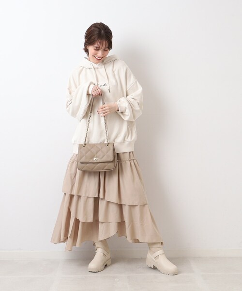 SHOO・LA・RUE（シューラルー）の「◆キルティングチェーンショルダーバッグ（ショルダーバッグ・レディース・ベージュ/ブラック・00）」の14枚目の写真