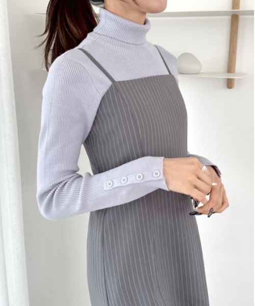 OLIVE des OLIVE(オリーブデオリーブ)の「【WEB限定】袖口ボタンタートルニット 1032050140(ニット/セーター・レディース・トップグレー/サックスブルー/ブラック/オフホワイト・FREE)」の10枚目の写真