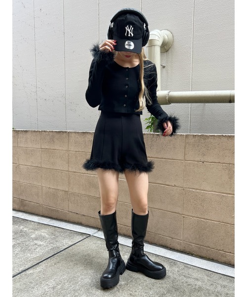 PHILLY（フィリー）の「【PHILLY】ファー付きコンパクトショートパンツ（その他パンツ・レディース・ベージュ/ブラック・FREE）」の4枚目の写真