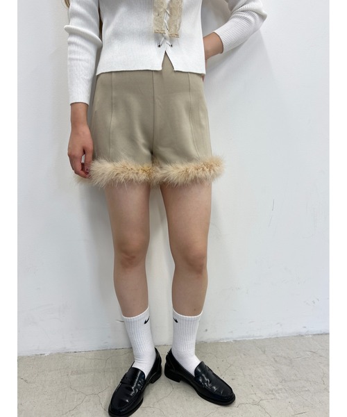 PHILLY（フィリー）の「【PHILLY】ファー付きコンパクトショートパンツ（その他パンツ・レディース・ベージュ/ブラック・FREE）」の11枚目の写真
