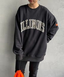 [UNIVERSAL OVERALL/ユニバーサルオーバーオール] 別注 カレッジロゴデザイン クルーネックスウェット