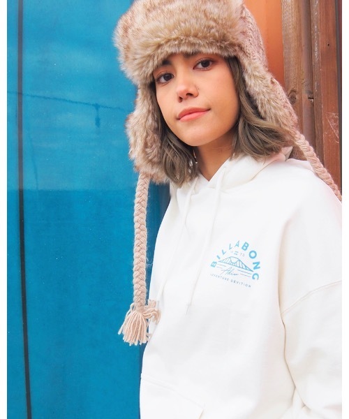 BILLABONG（ビラボン）の「BILLABONG レディース 【A/Div.】 ADIV TRAPPER FUR CAP キャップ 【2023年秋冬モデル】/ビラボンフェイクファー＆ニットアレンジトラッパーキャップ（キャップ・レディース・ベージュ/ブラウン/ブラック・FREE）」の3枚目の写真