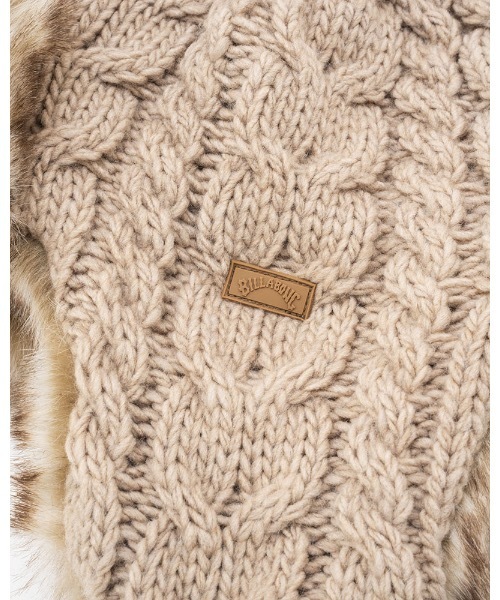BILLABONG（ビラボン）の「BILLABONG レディース 【A/Div.】 ADIV TRAPPER FUR CAP キャップ 【2023年秋冬モデル】/ビラボンフェイクファー＆ニットアレンジトラッパーキャップ（キャップ・レディース・ベージュ/ブラウン/ブラック・FREE）」の17枚目の写真