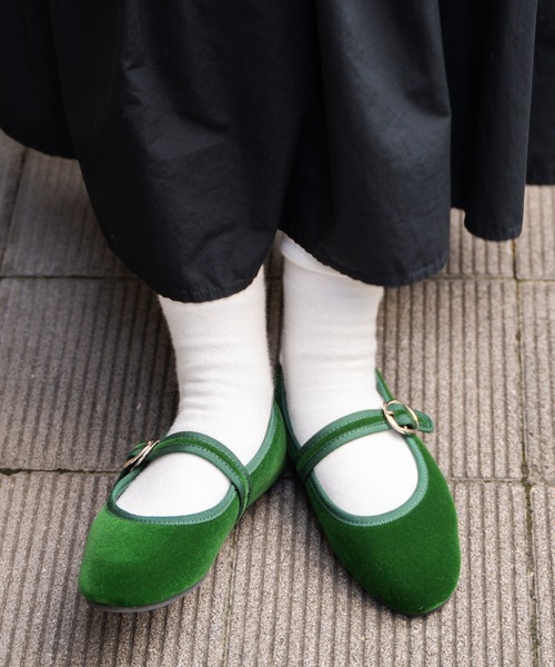 ROVERETO（ロベレート）の「∴【 ROVERETO / ロベレート 】 ベロア メリージェーン パンプス MARYJANE HDCKEX230505（パンプス・レディース・ベージュ/ブラック/ピンク/グリーン/ネイビー・M/S/L）」の12枚目の写真