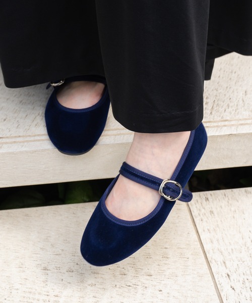 ROVERETO（ロベレート）の「∴【 ROVERETO / ロベレート 】 ベロア メリージェーン パンプス MARYJANE HDCKEX230505（パンプス・レディース・ベージュ/ブラック/ピンク/グリーン/ネイビー・M/S/L）」の16枚目の写真