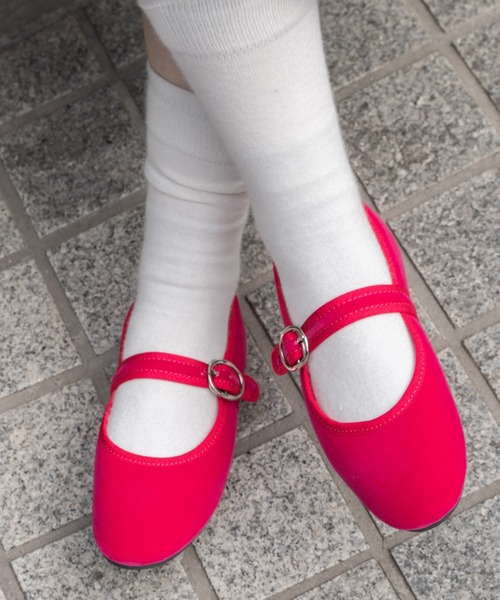 ROVERETO（ロベレート）の「∴【 ROVERETO / ロベレート 】 ベロア メリージェーン パンプス MARYJANE HDCKEX230505（パンプス・レディース・ベージュ/ブラック/ピンク/グリーン/ネイビー・M/S/L）」の21枚目の写真