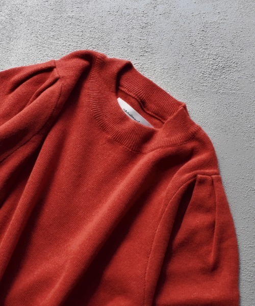 apartment department（アパートメントデパートメント）の「ショルダータック ニットプルオーバー（ニット/セーター・レディース・ブラック/レッド/ネイビー/杢グレー/オフホワイト・M）」の19枚目の写真